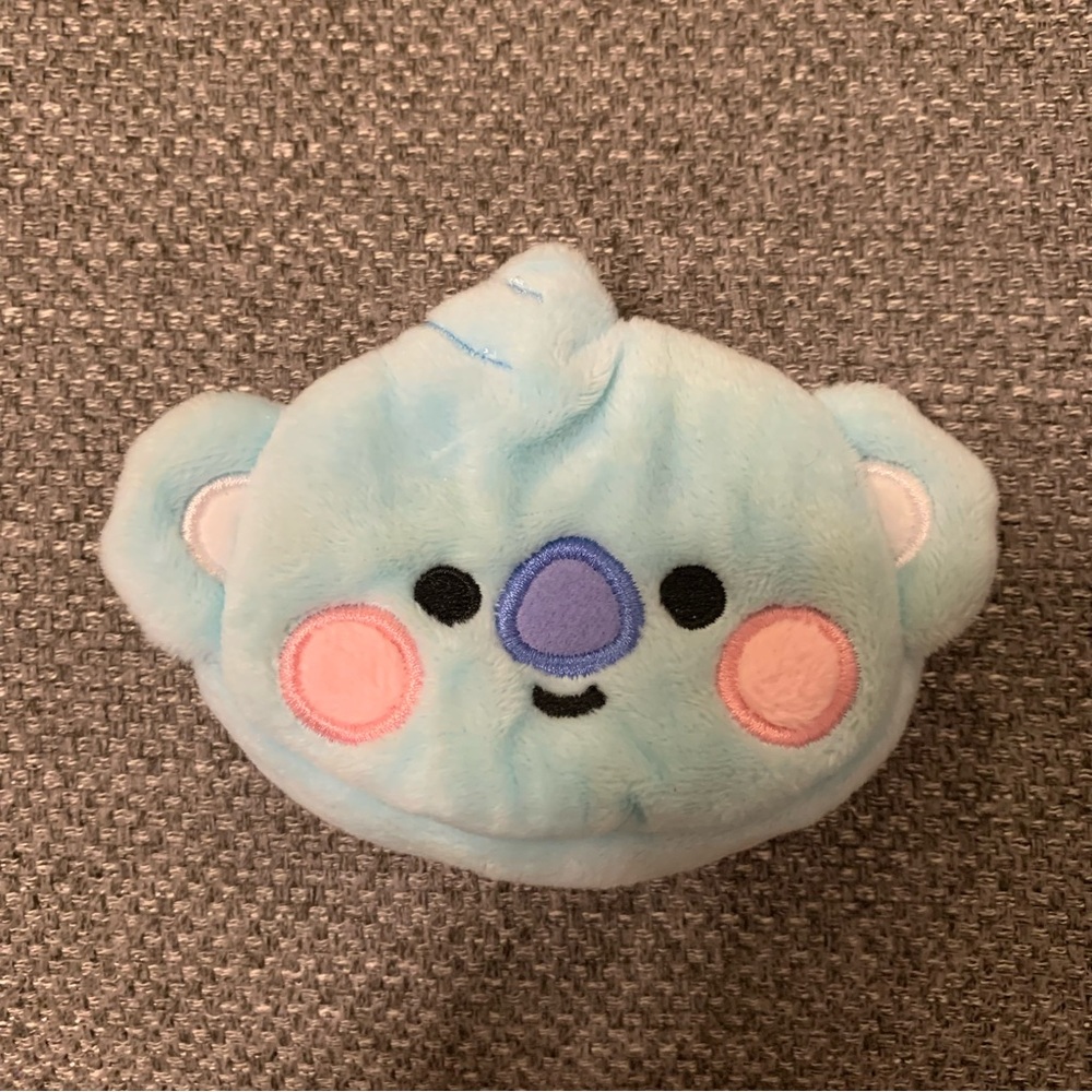 BT21 KOYA BABY Mochi Face Zippered Coin Pouch - Picture 2 of 5